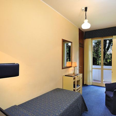 Hotel & Residence Dei Duchi Ουρμπίνο Εξωτερικό φωτογραφία