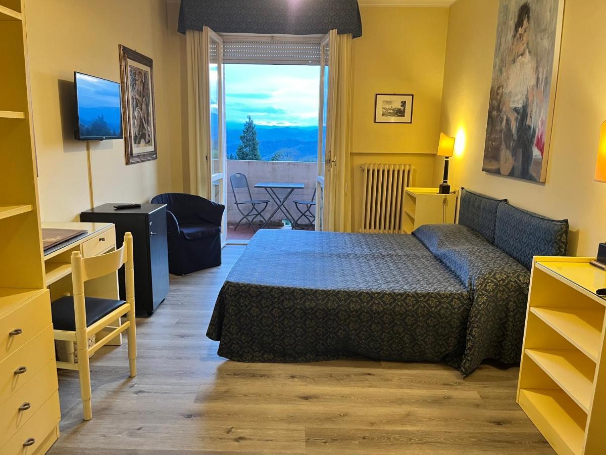 Hotel & Residence Dei Duchi Ουρμπίνο Εξωτερικό φωτογραφία