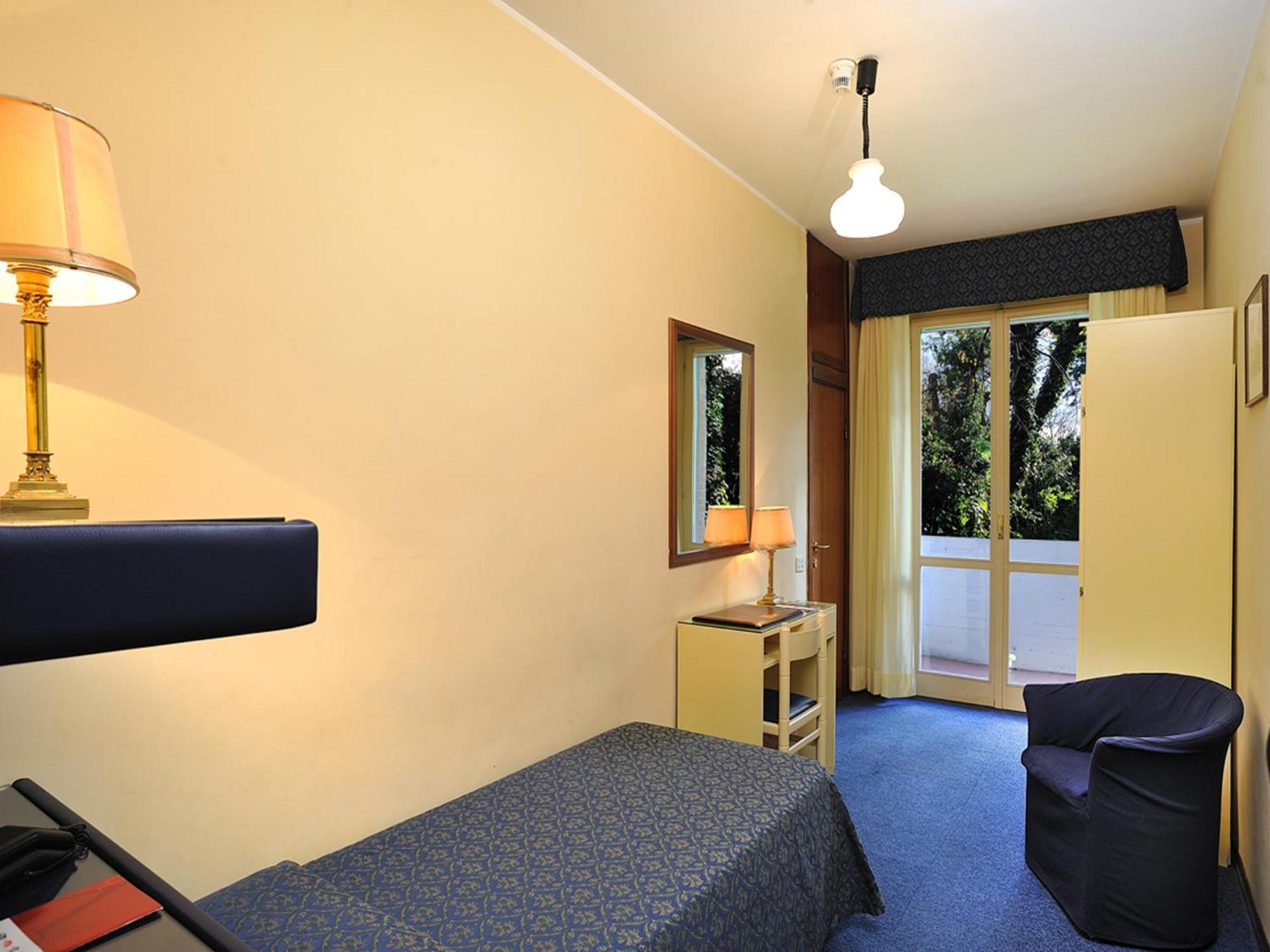 Hotel & Residence Dei Duchi Ουρμπίνο Εξωτερικό φωτογραφία