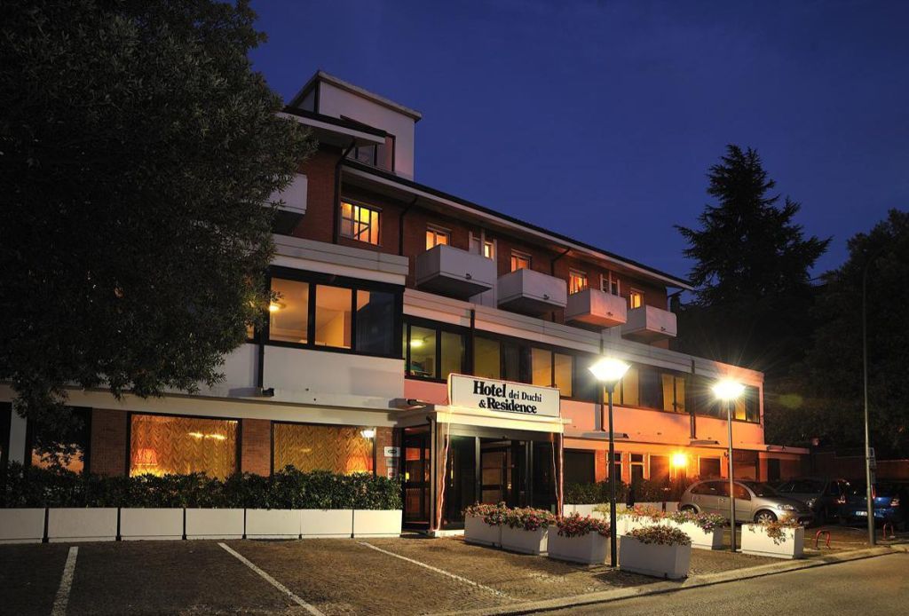 Hotel & Residence Dei Duchi Ουρμπίνο Εξωτερικό φωτογραφία