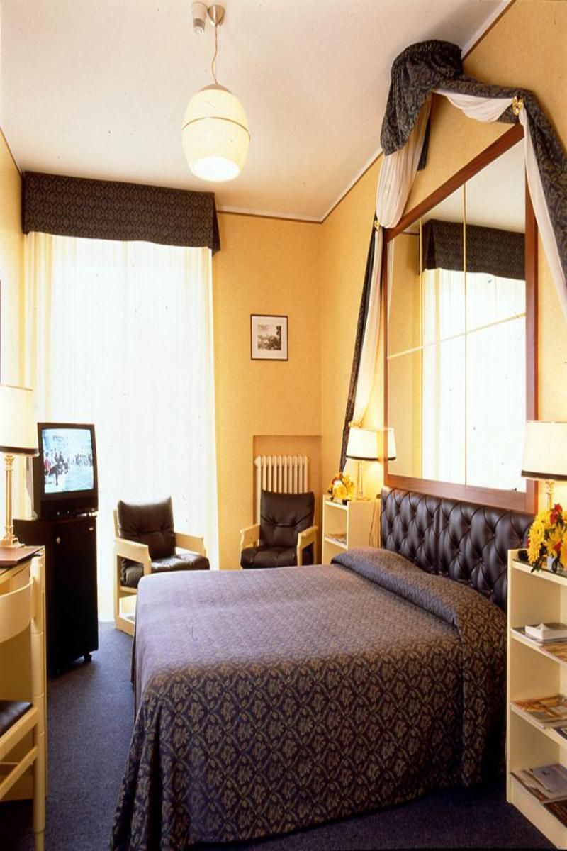 Hotel & Residence Dei Duchi Ουρμπίνο Εξωτερικό φωτογραφία