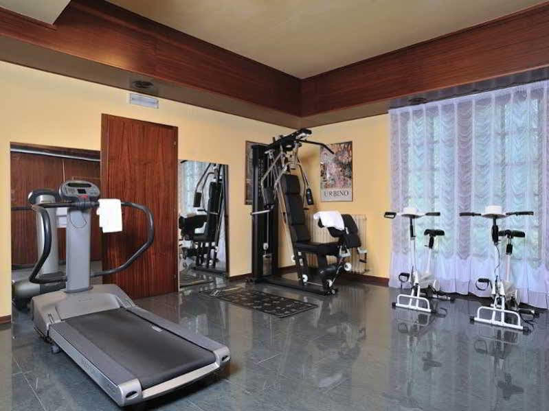 Hotel & Residence Dei Duchi Ουρμπίνο Εξωτερικό φωτογραφία