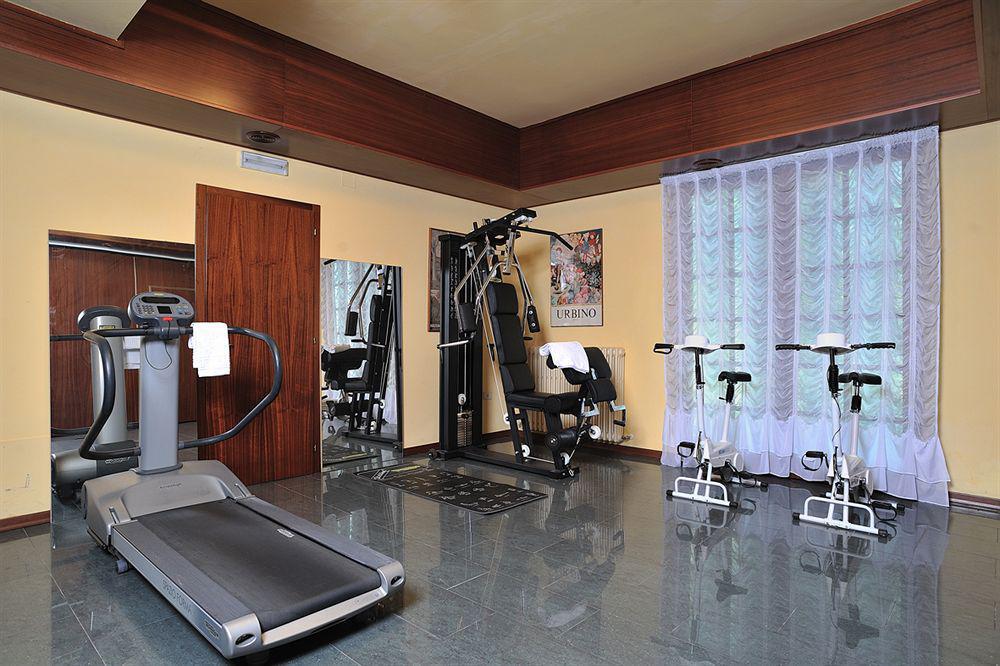 Hotel & Residence Dei Duchi Ουρμπίνο Εξωτερικό φωτογραφία